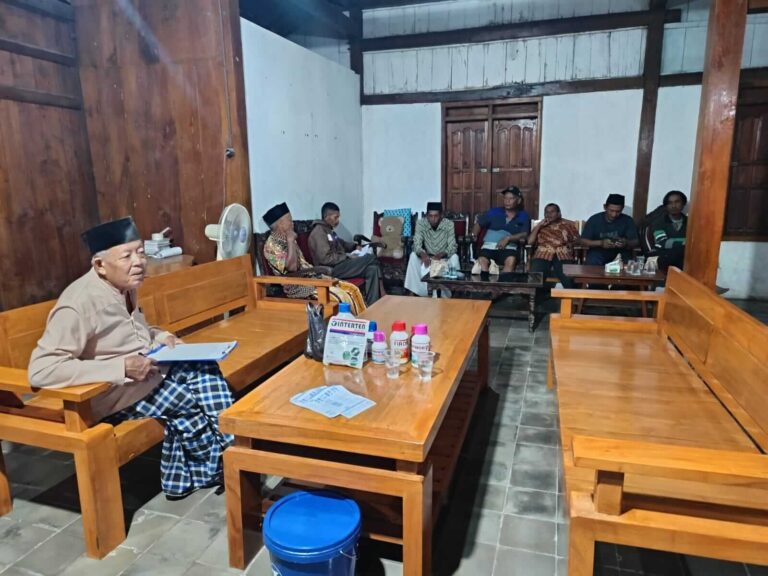 Farmer Meeting Bersama Cp Binaan Pak Nardi Di Klitik, Geneng
