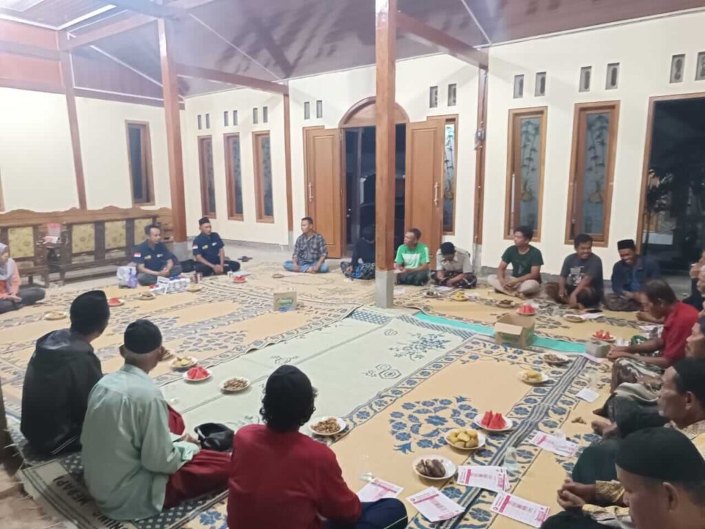 Dorong Produktivitas Petani, PT Inter Agro Indonesia Gelar Farmers Meeting di Teguhan, Paron