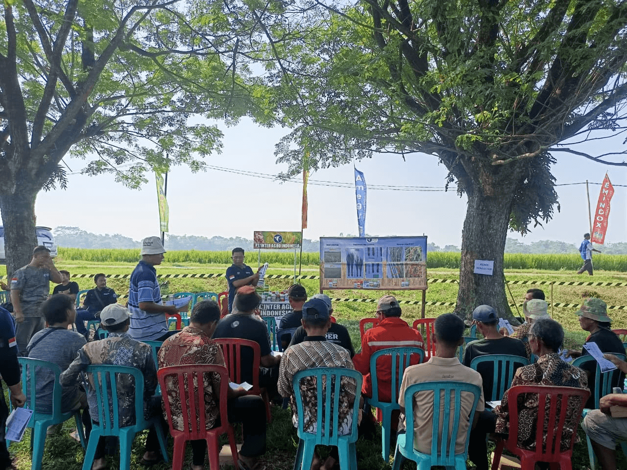 Dihadiri Ratusan Petani, Inter Agro Indonesia Sukses Gelar Farmer Field Day & Gebyar Interblast Di Karangmalang (3)